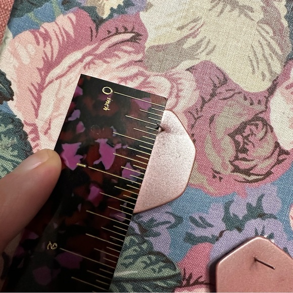 Vintage Pastel Pink Pearled Hexagon Swirl Post Back Earrings - Picture 4 of 6